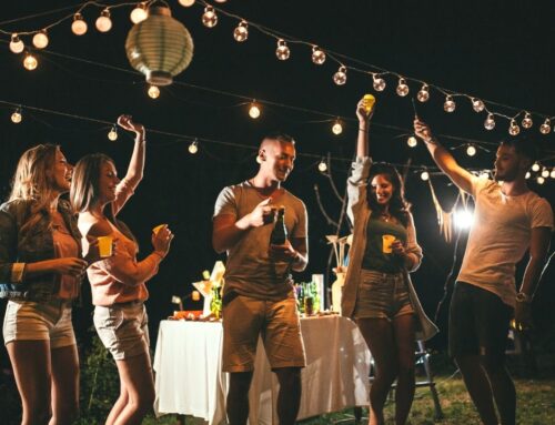 10 Tips for Outdoor Party Venues Near Me for Small Gatherings